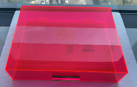 翻盖亚克力收纳盒--荧光粉色